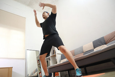ActivEdge member exercising at home